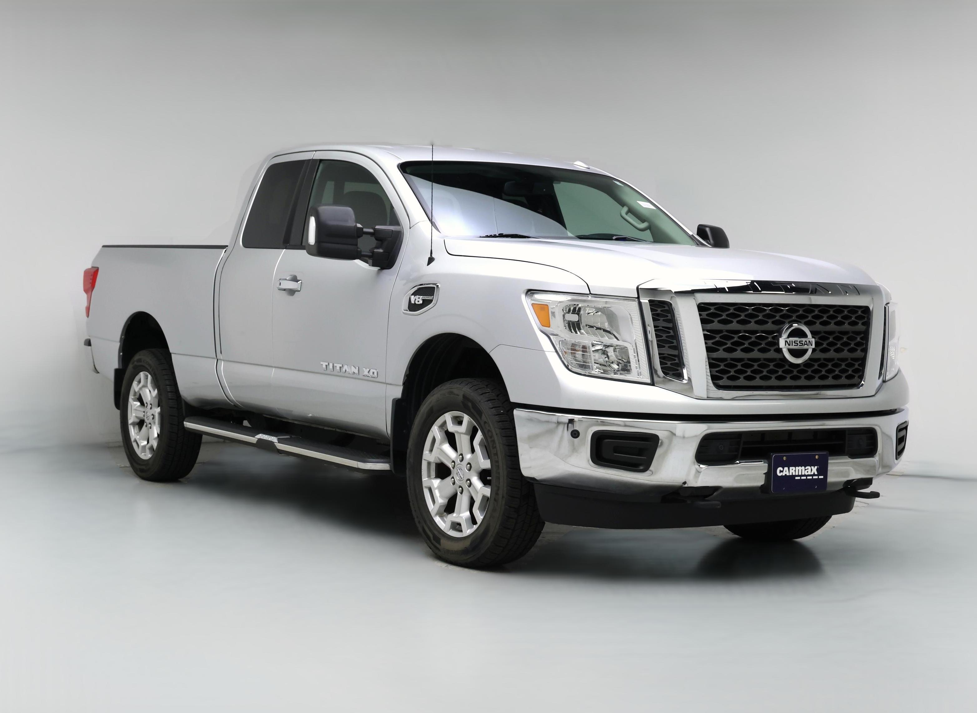 nissan titan xd 2018 1N6AA1C44JN504185 image nissan titan xd 2018 1N6AA1C44JN504185 image